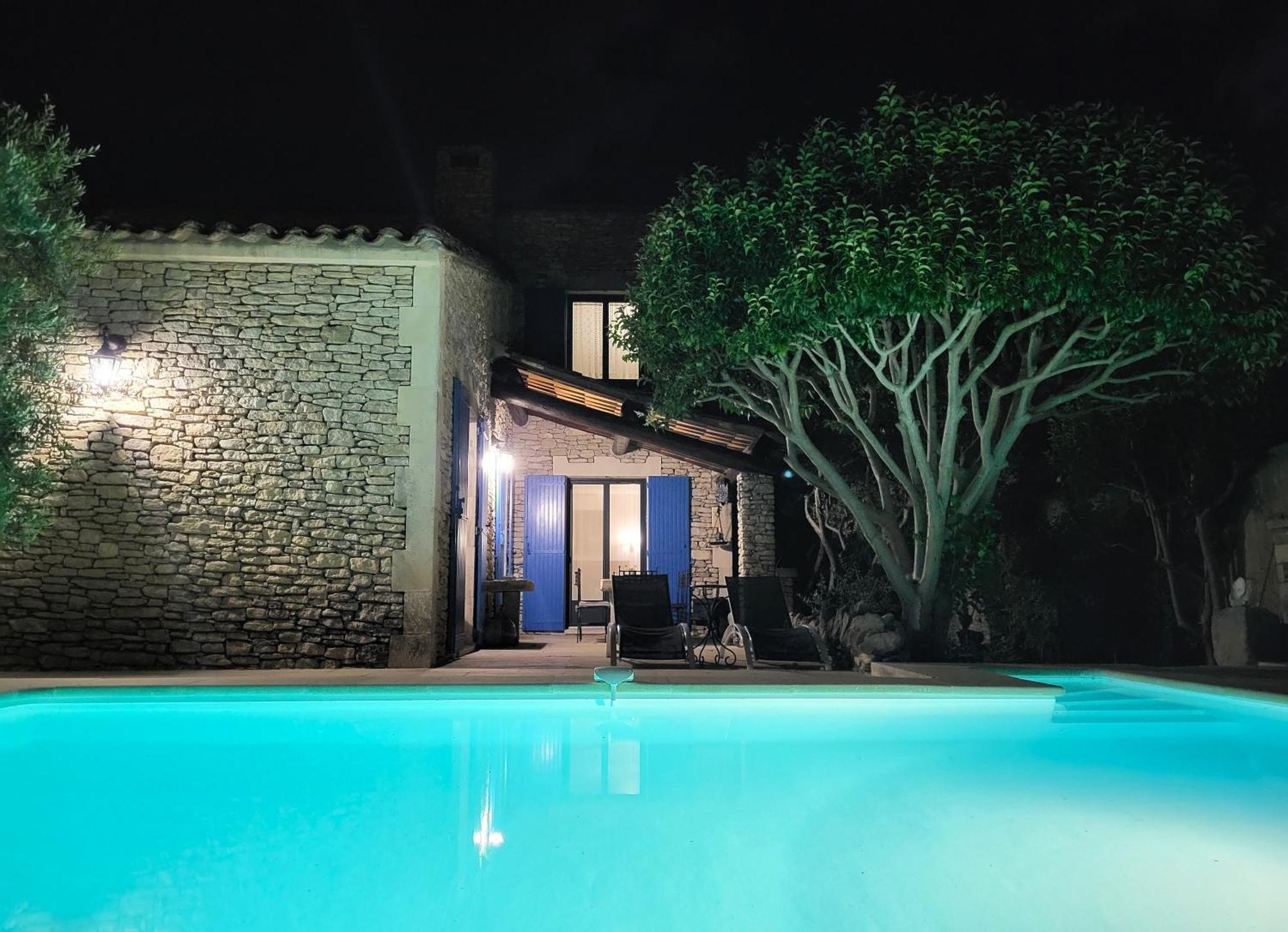"La Massette Du Cheval Blanc" Villa De Caractere En Pierre LʼIsle-sur-la-Sorgue Dış mekan fotoğraf